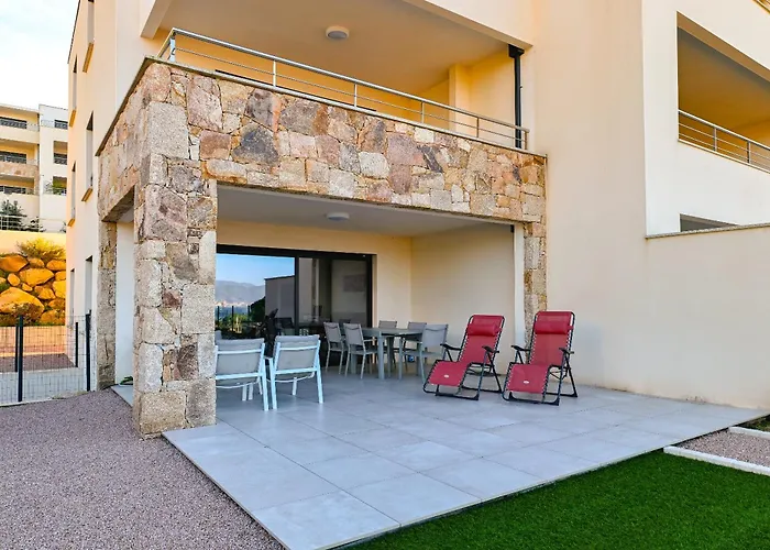 T3 Vue 100 M2 De Jardin 'd' * Pietrosella